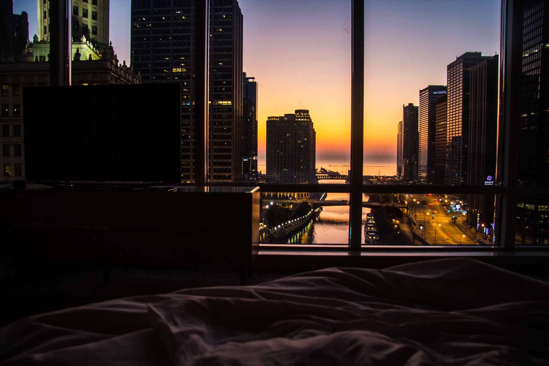 amanhecer no Trump International Hotel Chicago